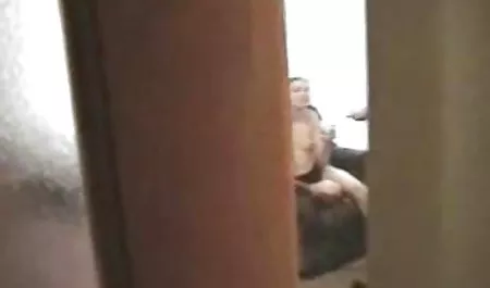 مفلس تويتر عرب سكس امرأة سمراء الشرج هنا ، قبل أن يتم القبض عليه