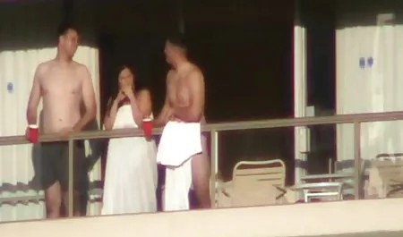 هذه الفتاة هي سعيدة جدا سكس جميلات عرب عندما