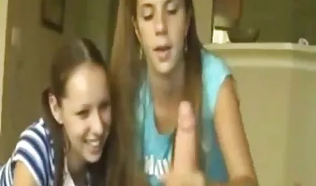 19 نظيفة جدا القذرة فتاة افلام سكس عربي تنزيل في الطابق السفلي