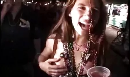 كبيرة قصص سكس عرب نت وجميلة النساء...