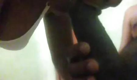 الفرخ الصغير مع الوجه سكس عرب سياره