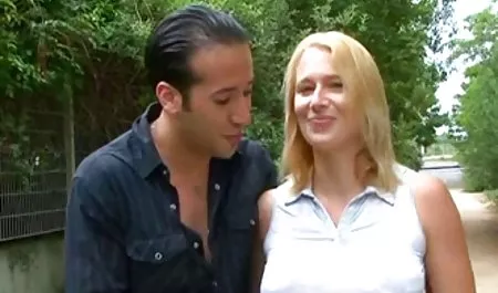 جسم غريب متحمل عرض سكس عرب أسود القضيب في عمق المهبل