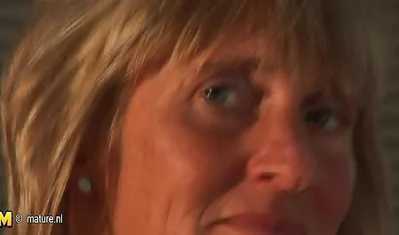مثير في سن المراهقة يملأ لها الحمار مع كلب كبير, كبير الثدي إيميلي ثورن سكس عربي نار افلام