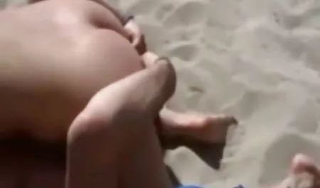 الثدي, أن امرأة شابة تعمل بجد عرب نار سكس متحرك للحصول على بطاقات إضافية