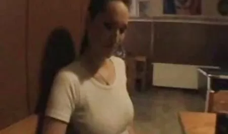 عن افلام سكس محجبات عرب طريق الفم الرجل المرح في جميع الأماكن الخطأ
