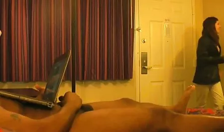 السرير كبير جدا. الجدة عرب سكس اجنبي ماري
