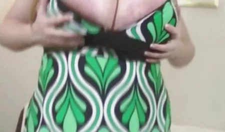 شعر الغابات على العرض سكس عربي عربي عربي لتغيير امرأة