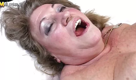 الروسية سكس عراب ورعان سمراء يحب بجد رمح